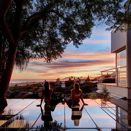 Boutique Art Homestay *