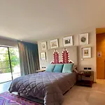Boutique Art Homestay Marbella