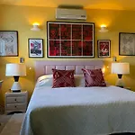 Habitación en casa particular Boutique Art *