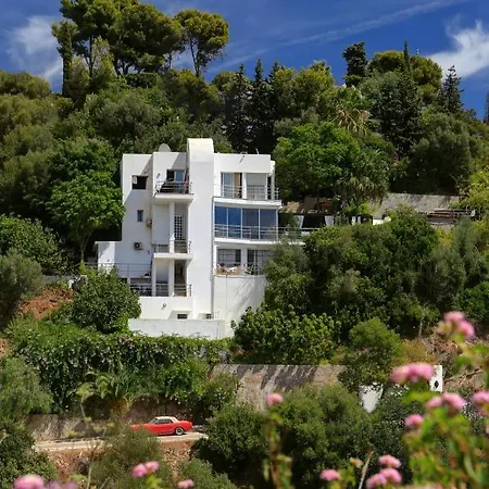 Boutique Art ホームステイ